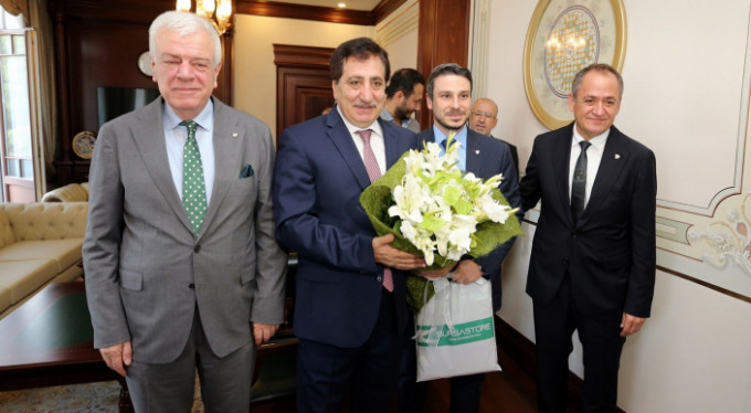 Bursa Valisi Küçük, Bursaspor yönetimini ağırladı