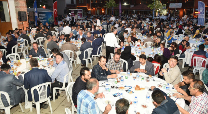 Bursa'da anlamlı iftar