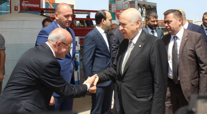 MHP'liler Bahçeli'yi Turan köyünde karşıladı