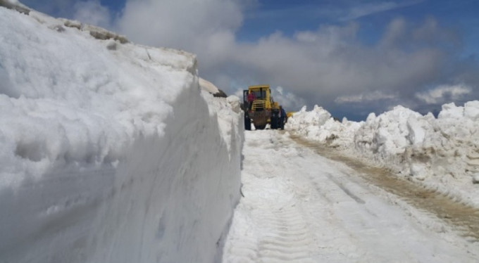 Haziran ayında karla mücadele!