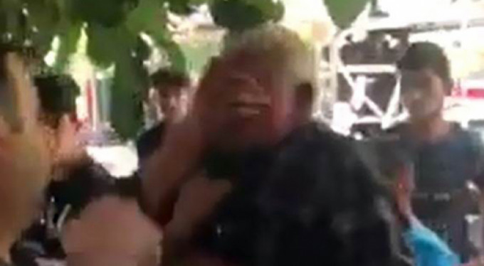 60 yaşındaki sapığa meydan dayağı!