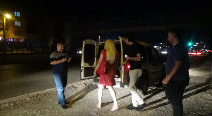 Bursa'da fuhuş rezilliği!