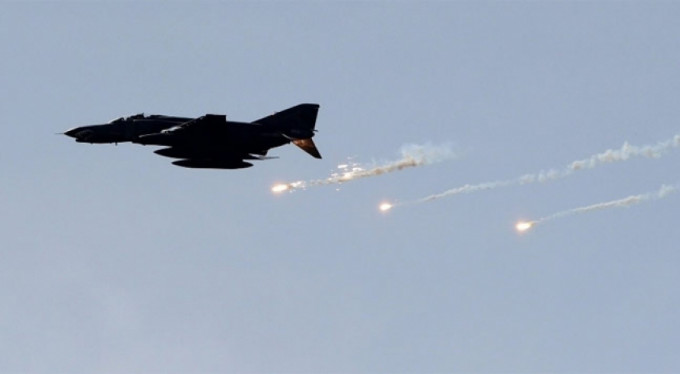 Yemen'de Arap koalisyonundan hava saldırısı: 47 ölü