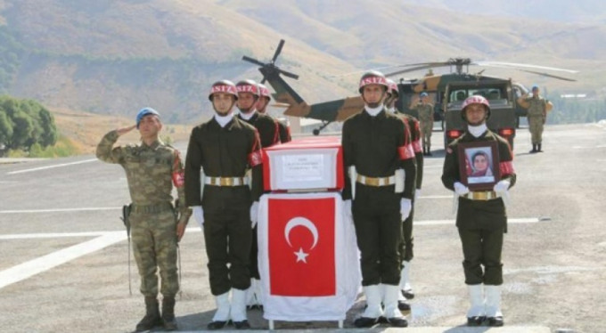 Şehit anne ve bebeği için tören düzenlendi!