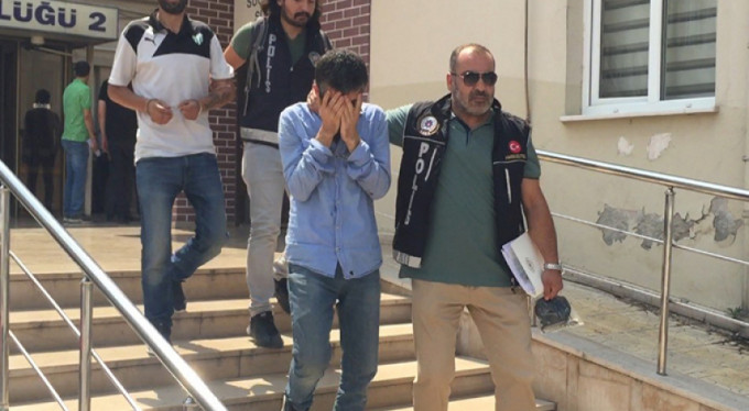 Zehir tacirlerine baskın: 2 kişi tutuklandı