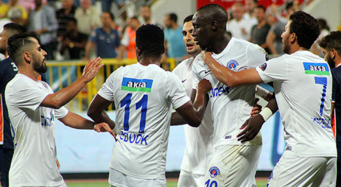 Başakşehir'e Paşa darbesi! 2-1