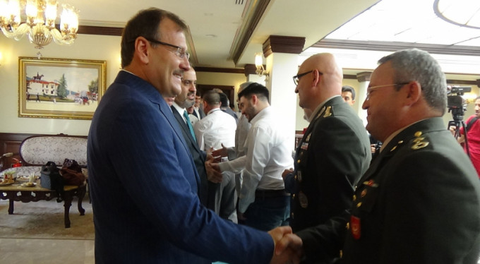 Bursa protokolü bayramlaştı