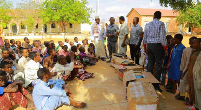 Somalili çocukların bayramlıkları Bursa'dan