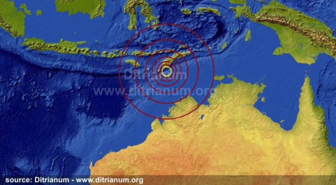 Endonezya'da 6.2 büyüklüğünde deprem