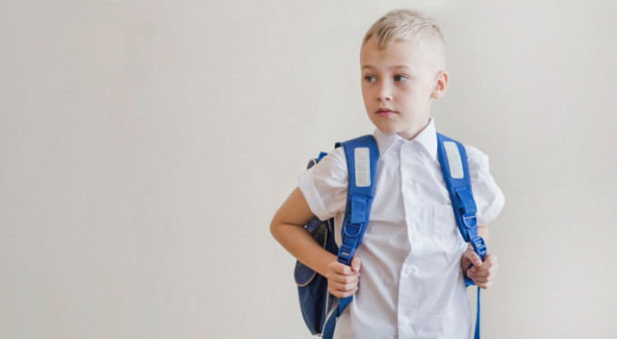 Okul çantaları omurga sağlığını tehdit ediyor