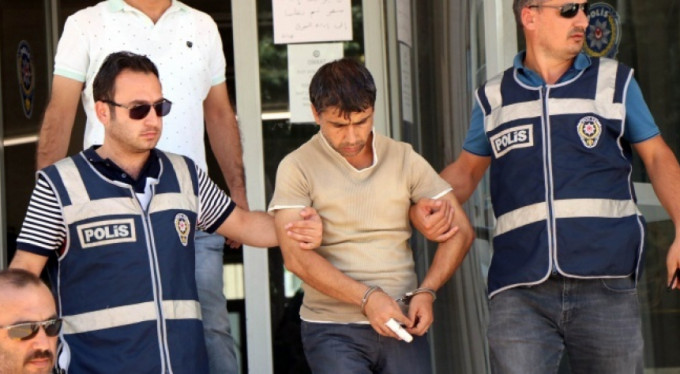 Seri katil son cinayette sol elini kullanmış