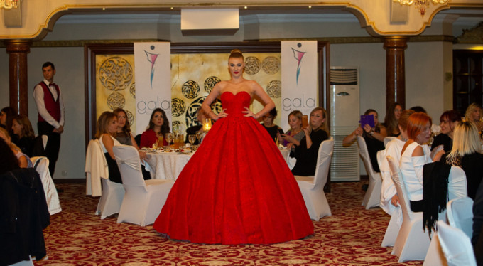 Bursa'da Cumhuriyet defilesi