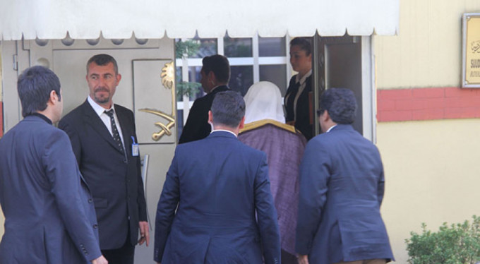 Suudi Başsavcı konsolosluktan ayrıldı