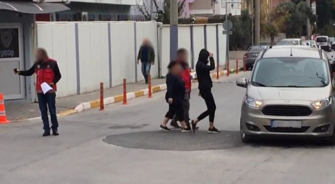 Polisten fuhuşa suçüstü