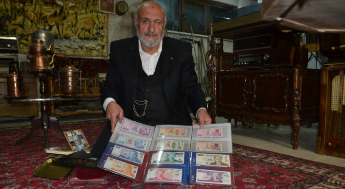 Bursalı koleksiyoner görücüye çıkardı! "Değer biçemem..."