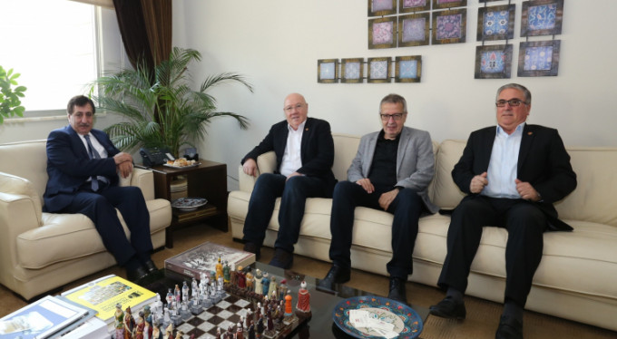 Vali Küçük'ten Bursa Gazeteciler Cemiyeti'ne veda ziyareti