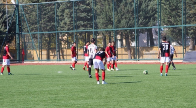 Yeşil sahalarda ender rastlanan olay!