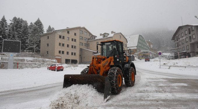 Uludağ beyaza büründü!