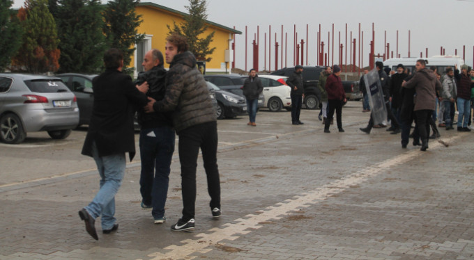 Gülbahçespor maçında ortalık karıştı!