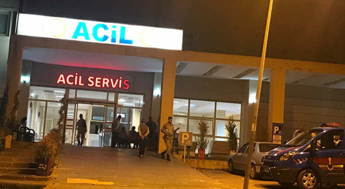 Düğün yolunda kaza: 1 ölü, 2 yaralı