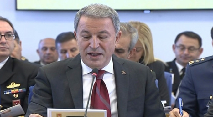 Bakan Akar Rus mevkidaşı ile görüştü