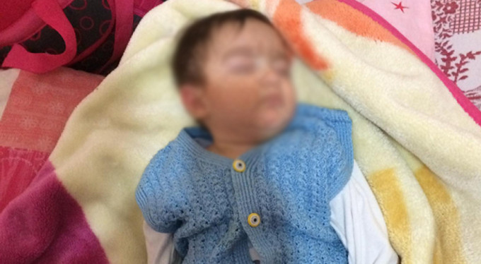 8 aylık bebeği sokağa bırakıp kaçtılar