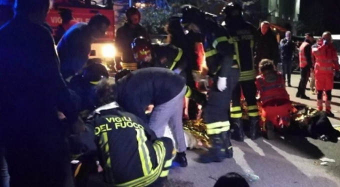 İtalya'da gece kulübünde panik ve izdiham: 6 ölü, 120 yaralı