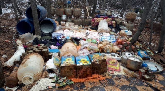 Teröristlerin kış üstlenmesi için hazırladığı 5 odalı sığınak imha edildi