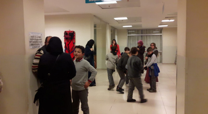 Bursa'da 14 öğrenci zehirlendi!