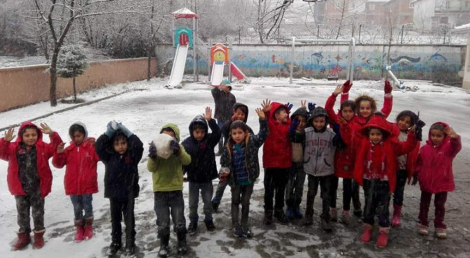 Bursa'da okullara kar tatili