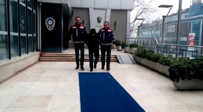 'Vidanjörlü hırsız' suçüstü yakalandı