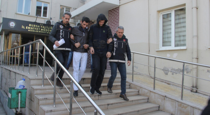 Bursa polisinden tacirlere yıl sonu darbesi!