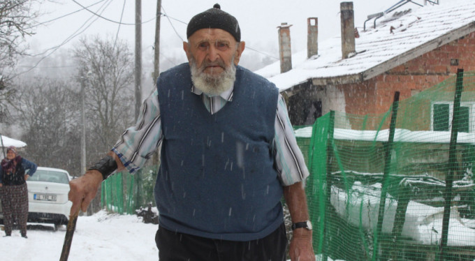 Bursa'da Şerif amcayı gören şaşırıyor!