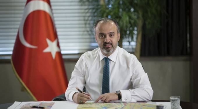 Alinur Aktaş: "Ben Bursasporluyum"