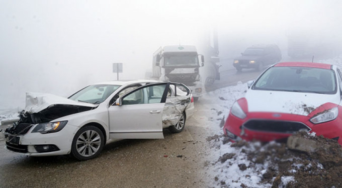 Kastamonu'da 7 araç birbirine girdi: 9 kişi yaralandı