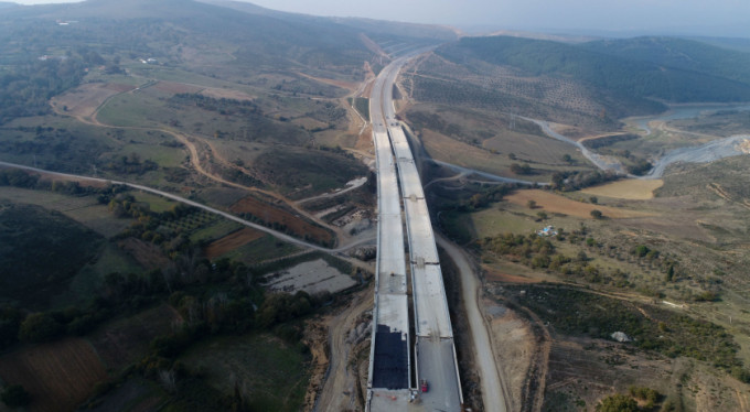 İstanbul-Bursa-İzmir otobanı 29 Ekim'de tamamıyla açılıyor