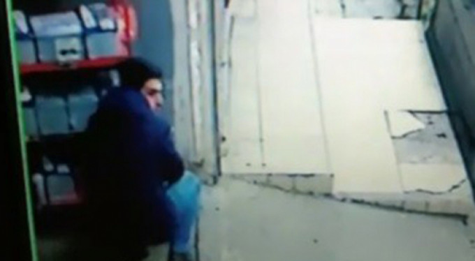 Bursa'da hırsızlık kamerada!