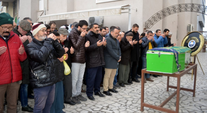 Tuğçe, gözyaşları içinde toprağa verildi