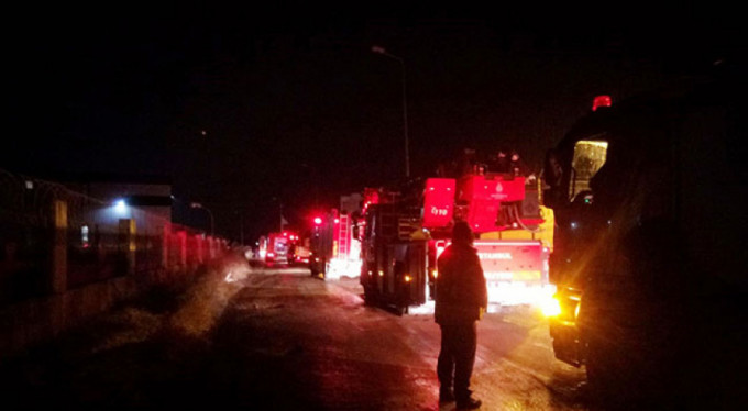 İstanbul Silivri'de fabrika yangını!