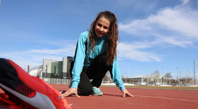 Çivili ayakkabı ile gelen başarı