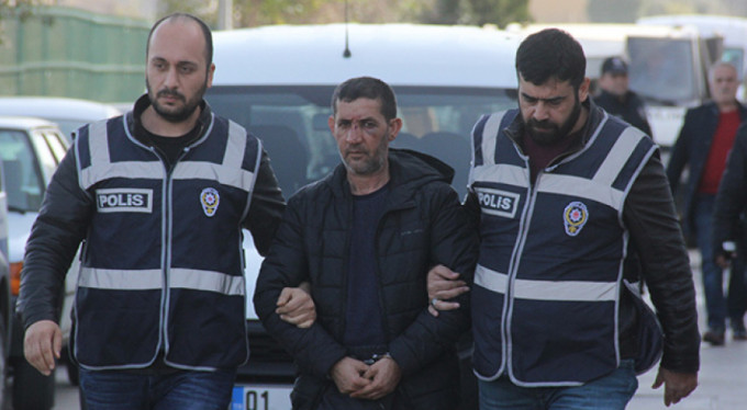 Restoranda 'dik bakma' cinayeti