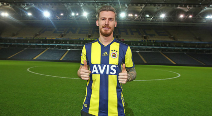 Fenerbahçe, Serdar Aziz'i resmen açıkladı