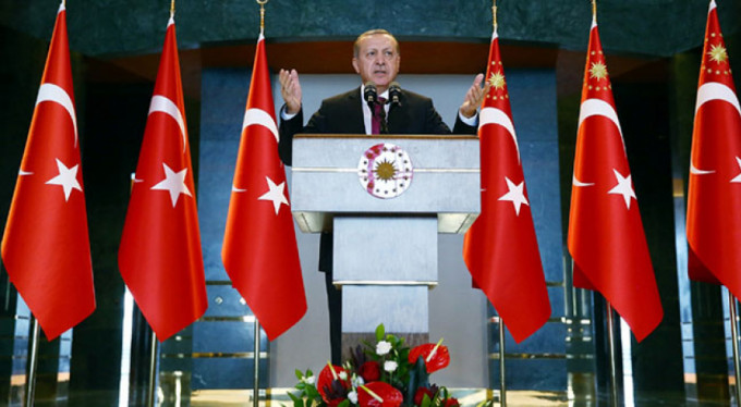 Cumhurbaşkanı Erdoğan, Katar Emiri ile telefonda görüştü !