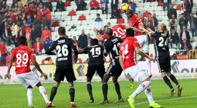 Beşiktaş Antalya'ya patladı: 2-6