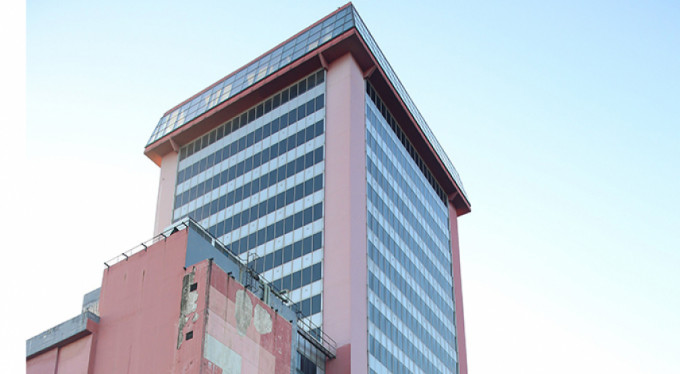 Tower Plaza yıkılıyor!