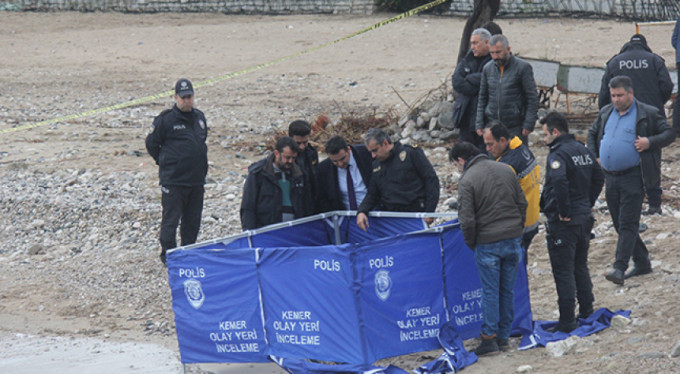 Sahilde ceset şoku!