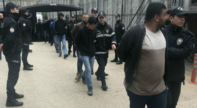 Vatan haini değillermiş! Bursa'daki zehir tacirleri...