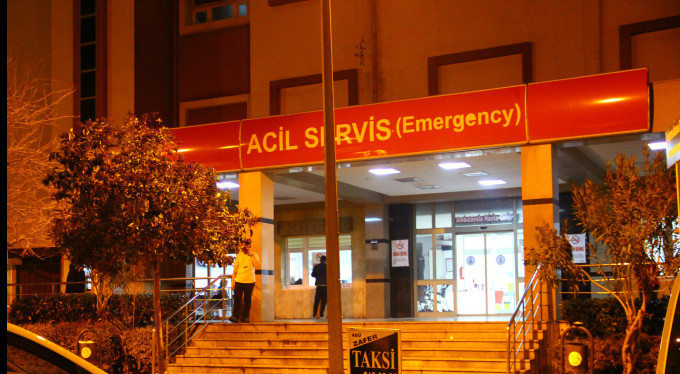 Amcasını pompalı tüfekle öldürdü!