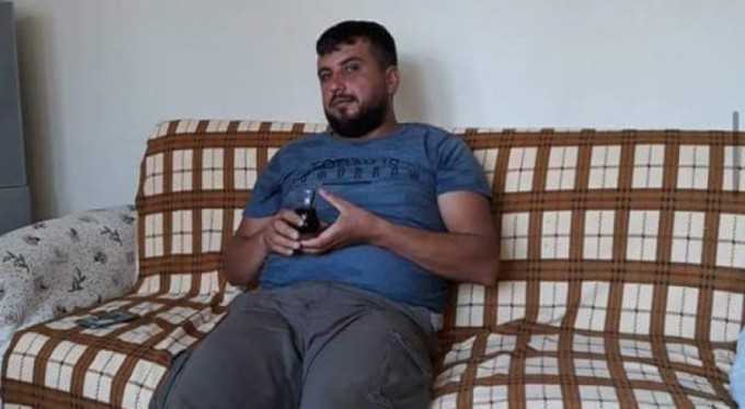 O sevindi, herkes üzüldü