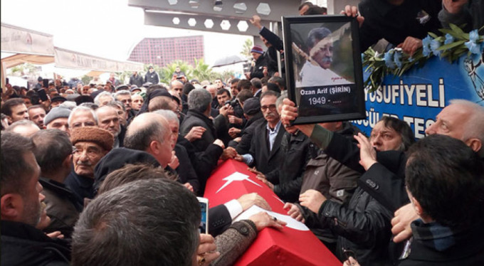 Ozan Arif'e son görev